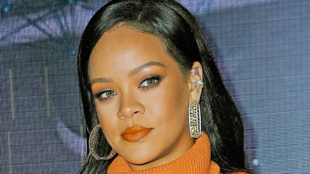 rihanna, dress, hat, jacket, fnaa