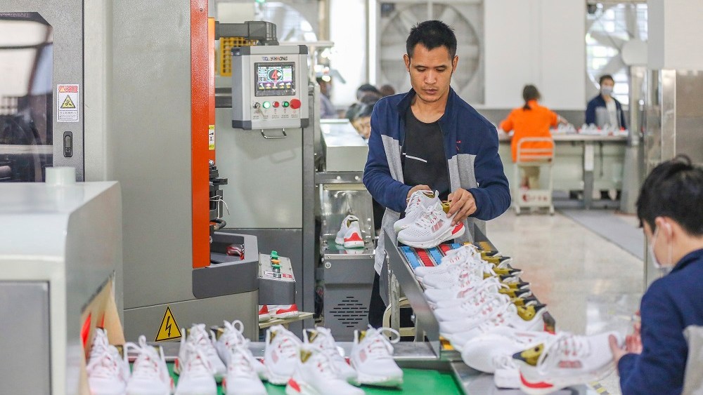 The toll of the pandemic and sustained high import duties contributed to a 25 percent decline in U.S. footwear imports so far in 2020.