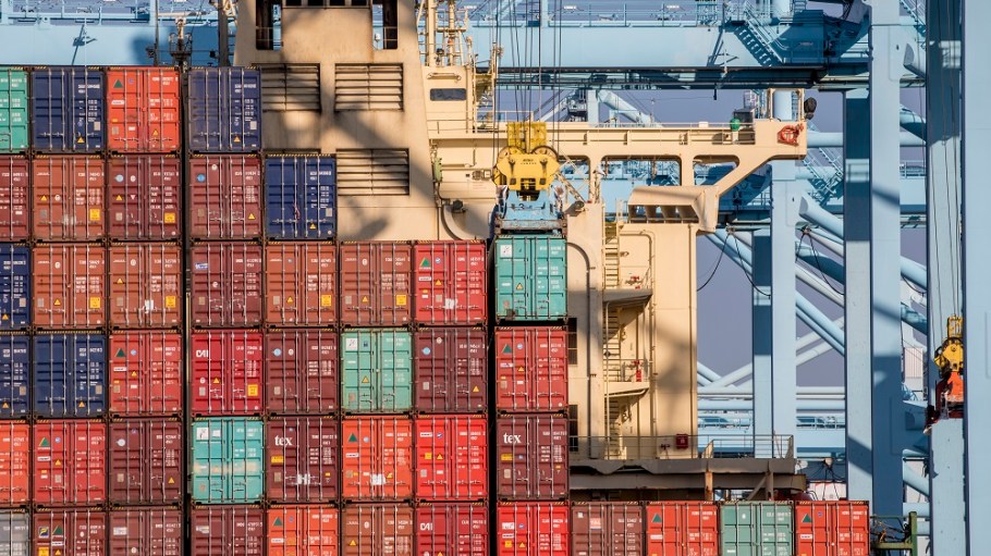 U.S. cargo imports appear headed toward a new record for 2020 despite the coronavirus pandemic and remain at high levels as 2021 begins.