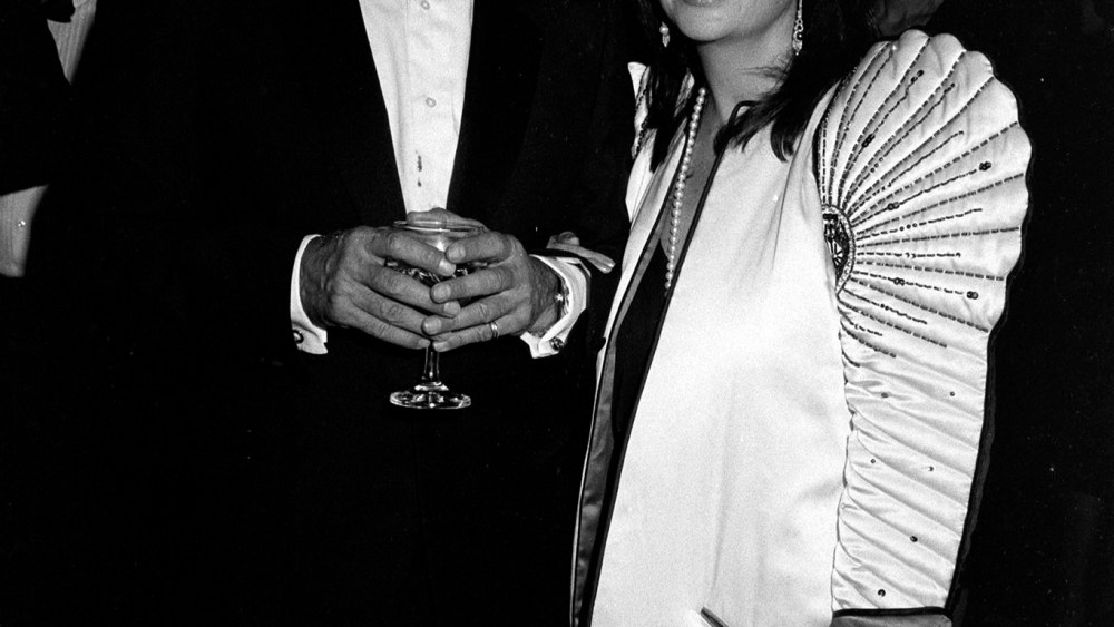 Marvin Chanin and Dottie Chanin attend the American Jewish Committee dinner honoring retailer Steven Gordon at the Beverly Wilshire Hotel on October 14, 1983. Steven Gordon, president of Tomboy, received the annual Civic Leadership Award from the AJC Institute of Human Relations