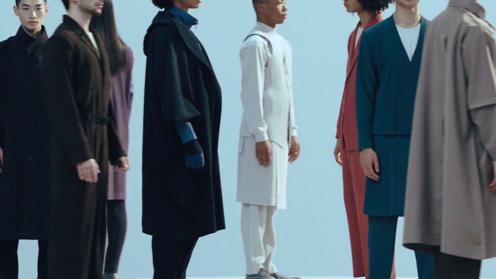 Homme Plissé Issey Miyake