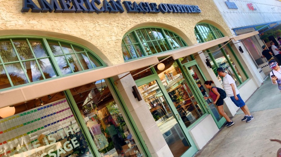 American Eagle's strategic initiative has plans to close 200 to 225 stores at its core brand as Aerie eyes $2B revenue target by 2023.