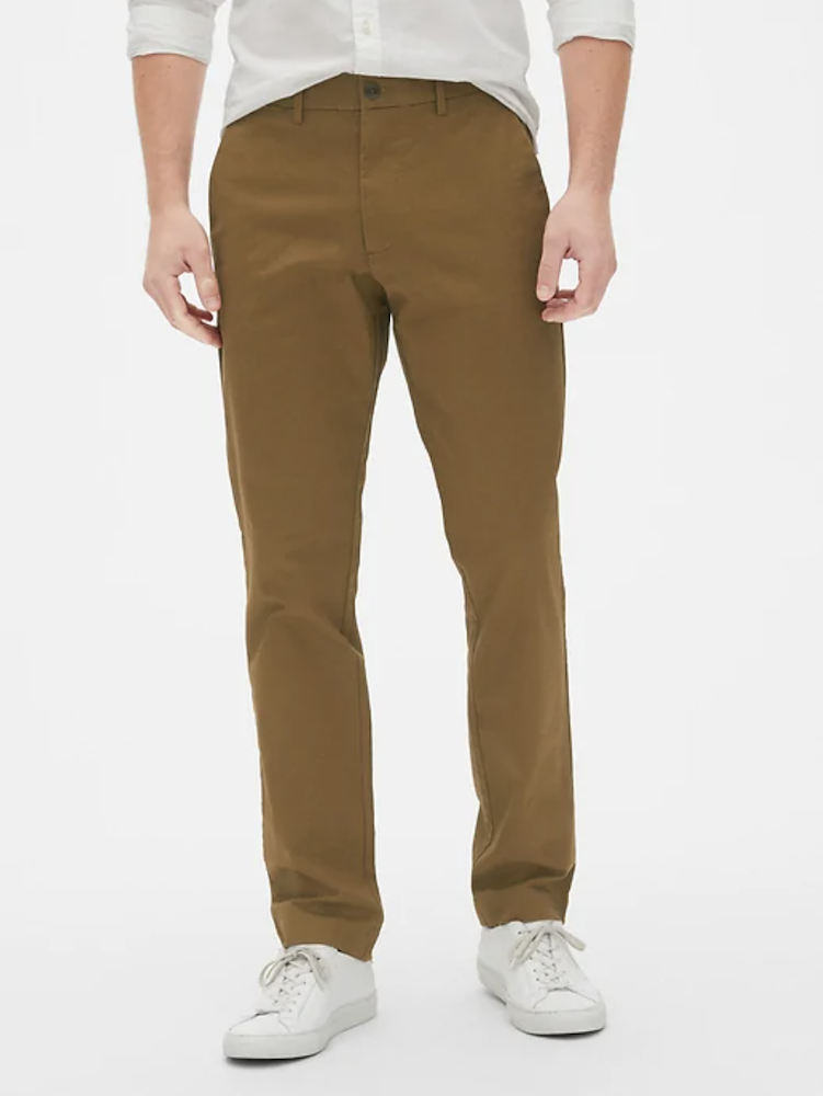 In preparation for a big khaki year inspired by MSNBC news anchor Steve Kornacki, Rivet compiled a list of the best khakis for men and women. 