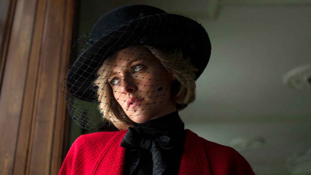 Kristen Stewart as Princess Diana: First Photo from "Spencer"