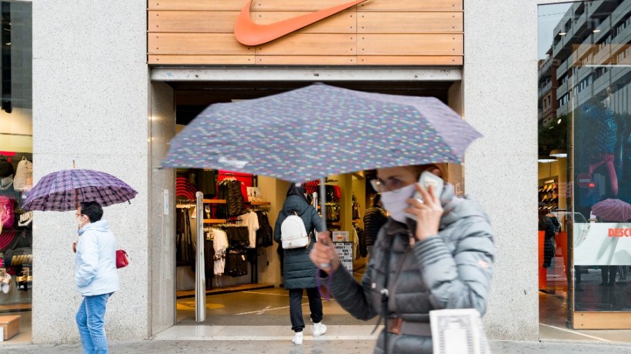 America’s favorite fashion brand by search volume bears few of the progressive attributes that experts say today’s consumers favor.