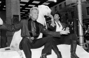 Entertainers Siegfried Fischbacher and Roy Horn dedicate "White Tiger Way" at New York's Radio City Music Hall on September 18, 1989.