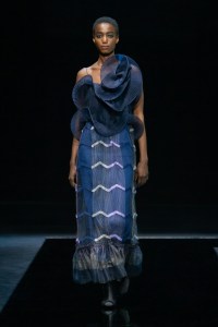 Giorgio Armani RTW Fall 2021