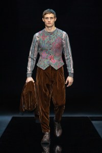 Giorgio Armani RTW Fall 2021