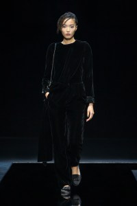 Giorgio Armani RTW Fall 2021