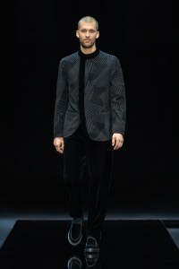 Giorgio Armani RTW Fall 2021