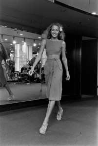 Jerry Hall models a beach wear look from Stephen Burrows summer 1975 RTW collection.