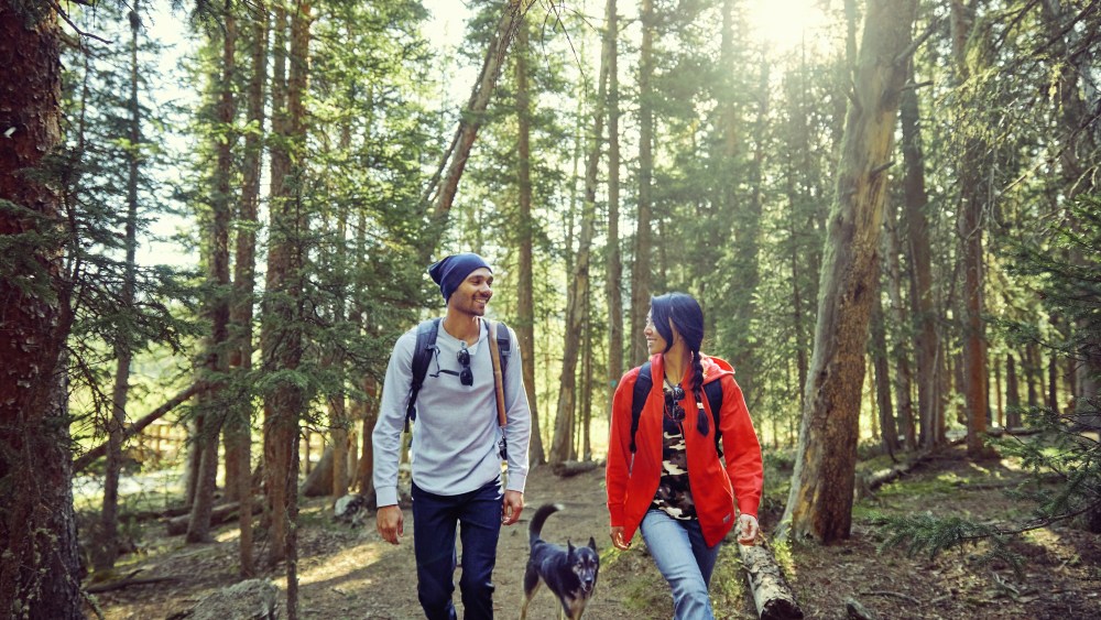 The active outdoor style of Eddie Bauer.