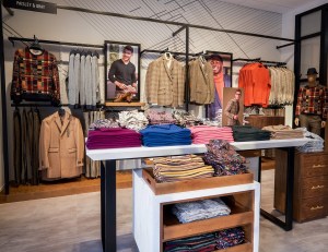 Men's Wearhouse is reopening the doors to its “Next-Gen” store locations in Shenandoah, Texas and Buford, Ga. with a reimagined focus on friction-free shopping and decision making, omnichannel fulfillment and AI-driven measurement and fitting.