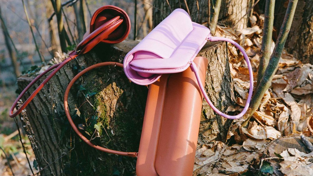 The Dioni bags by Themoirè.