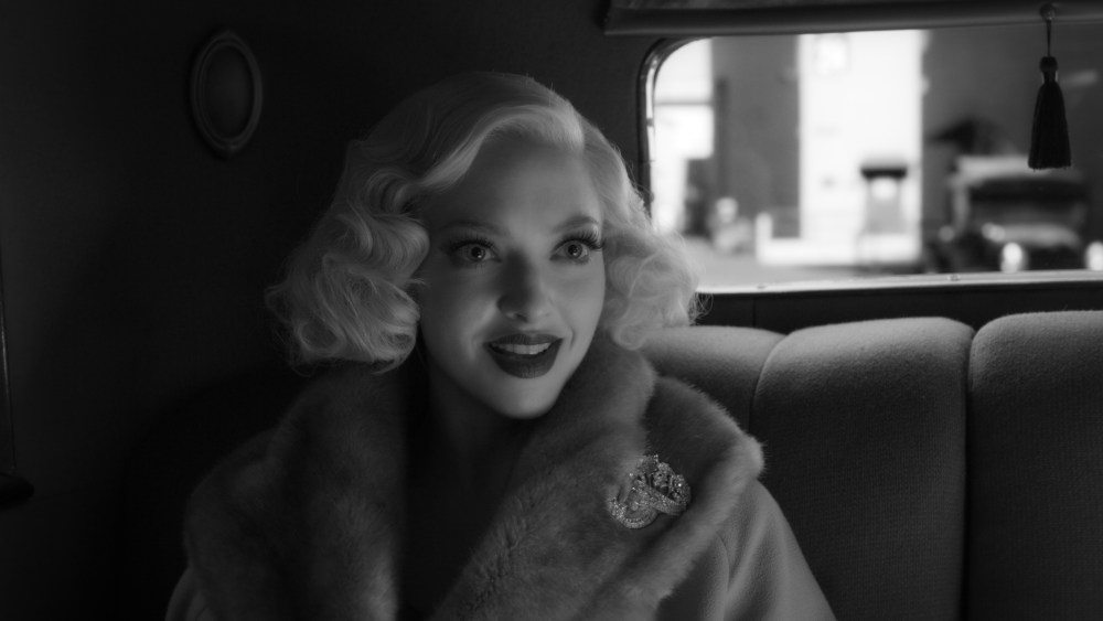 How to Re-create Amanda Seyfried’s Old Hollywood Glamour Look in “Mank”