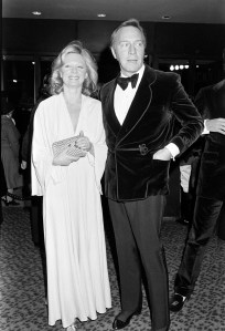 Elaine Plummer (L) and Christopher Plummer attend a screening at the Loews Astor Plaza cinema and an afterparty at Nathan's Famous in New York City on December 16, 1975.