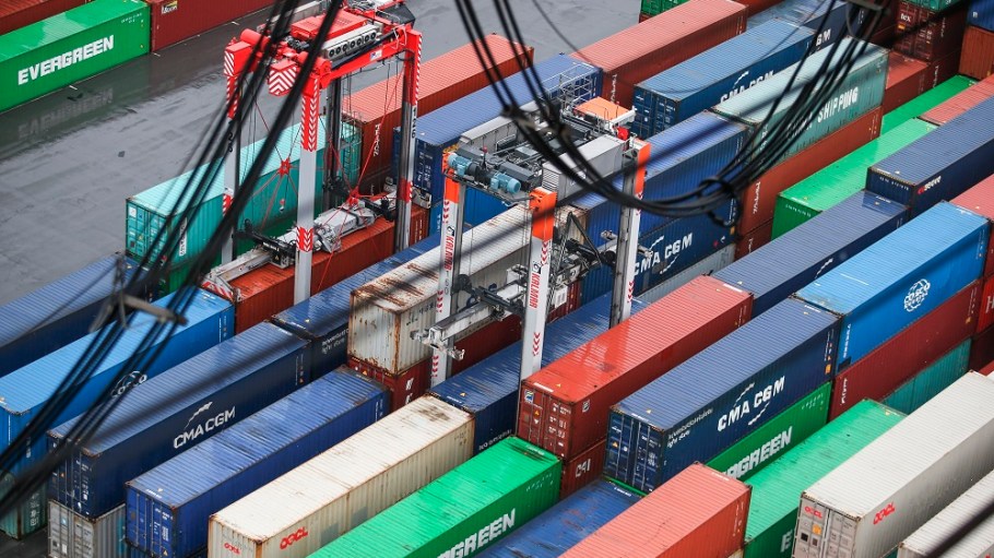 Global trade is set for a major rebound in 2021 after an historic 2020 decline, IHS Markit's senior economist said.