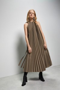 Krizia RTW Fall 2021