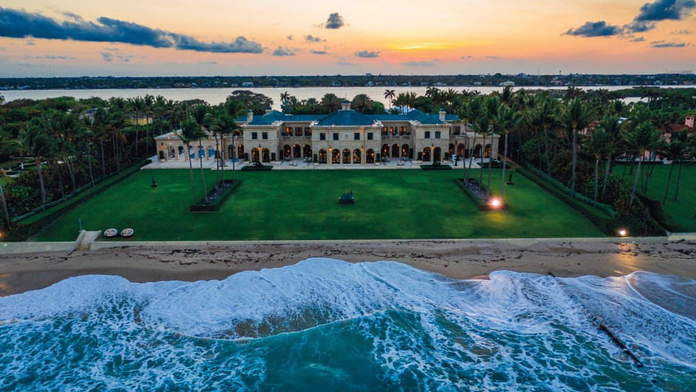 The exterior of La Reverie in Palm Beach.