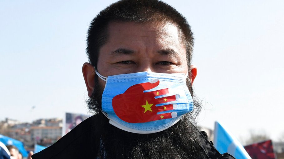 A Chinese labor-transfer scheme that has relocated Uyghurs in Xinjiang was designed to reduce their population density, a report says.