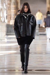 Louis Vuitton RTW Fall 2021