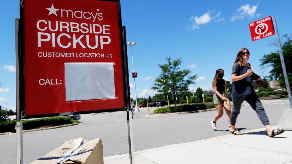 Macy's curbside pickup