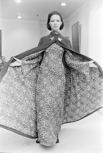 A look from Pauline Trigere 'Fall Part One' 1972 Ready to Wear Collection.