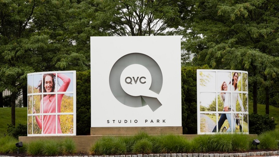 The Lycra Co. named Yafu Qiu and Julien Born co-CEOs, succeeding David Trerotola, while VF Corp. made appointments to its EMEA team.