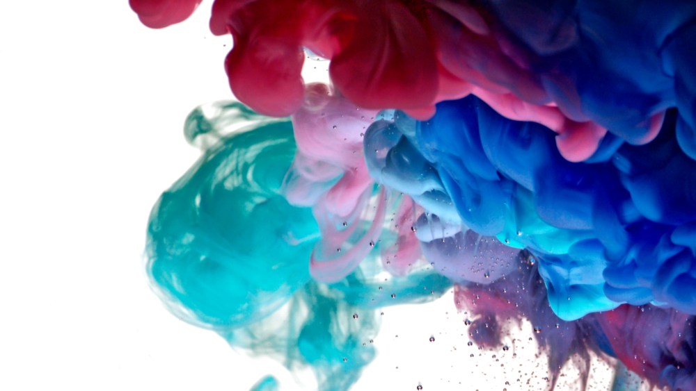 Ralph Lauren introduces Color on Demand, seeking to revolutionize how fashion industry dyes cotton.