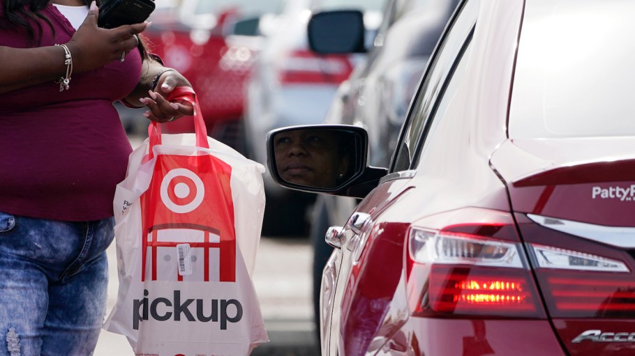 Retail customer satisfaction declined 2.3 percent in 2020, according to the ACSI’s Retail and Consumer Shipping Report.