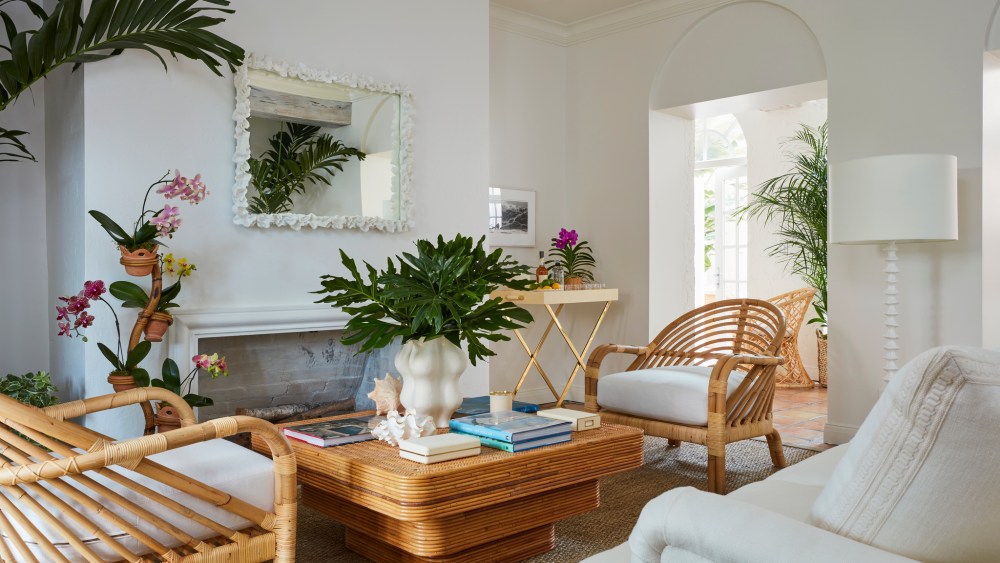 Aerin Villa Jasmine will be a pop up shop at colony palm beach