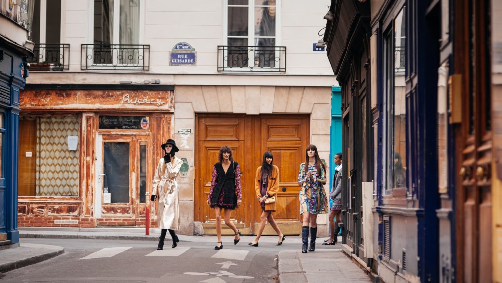 Backstage at Chanel RTW Fall 2021