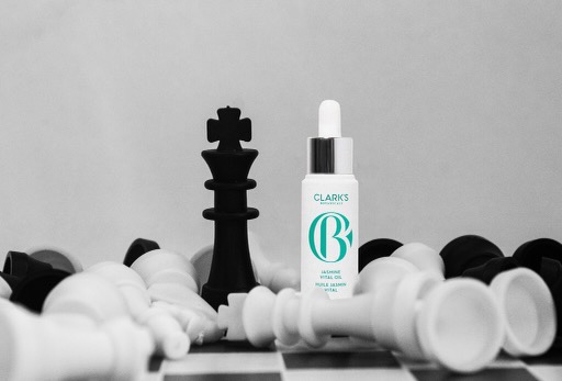 Clark's Botanicals partners with Chess.com.