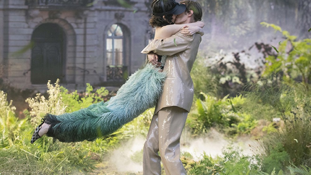 Behind the scene of Gucci's Aria collection film.