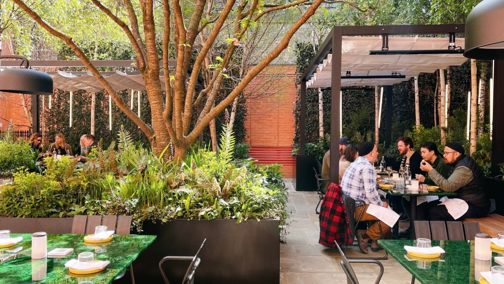 The Courtyard at Browns Brook Street