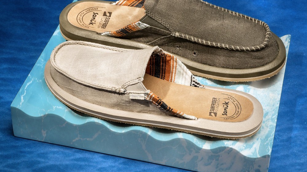 Sanuk partnered with Surfrider Foundation on the We Got Your Back outdoor slipper