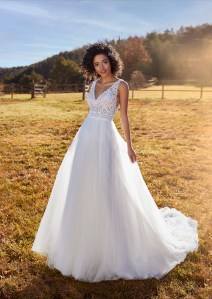 White One Bridal Spring 2022