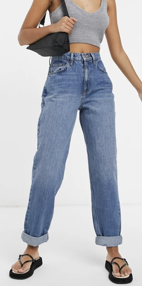 In honor of Mother’s Day, gift the cool mom in your life a pair of mom jeans that are both on-trend and comfort-focused.