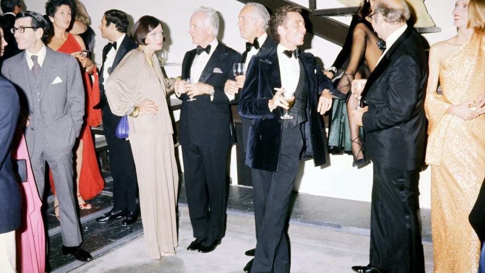 Diane Von Furstenberg and guests attend Liza Minelli and Jack Haley's wedding anniversary party at Roy Halston's New York home on September 15, 1975.