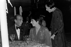 Liza Minnelli with her father Vincente Minelli and fashion editor Diana Vreeland during a dinner party at Studio 54 on September 5, 1979.