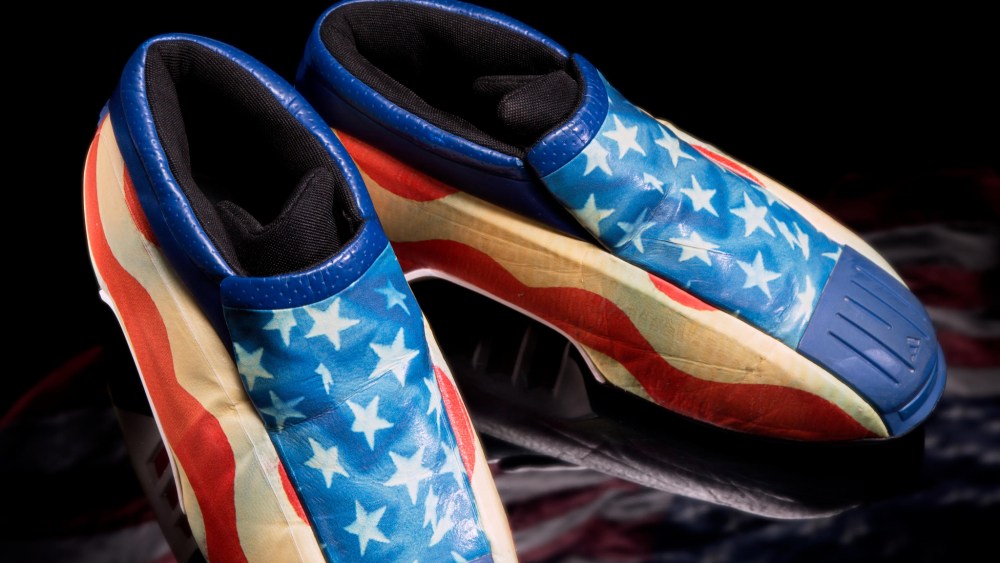 Game-worn sneakers that were gifted to LeBron James by Kobe Bryant will have a market cap of $180,000.