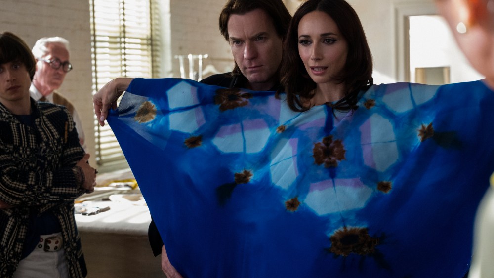 Halston Netflix Show: Closer Look, Photos