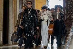HALSTON (L to R) DAVID PITTU as JOE EULA, EWAN MCGREGOR as HALSTON, KRYSTA RODRIGUEZ as LIZA MINNELLI, and REBECCA DAYAN as ELSA PERETTI in episode 102 of HALSTON Cr. ATSUSHI NISHIJIMA/NETFLIX © 2021