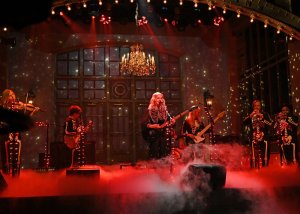 Saturday Night Live 2021 Best Fashion Moments