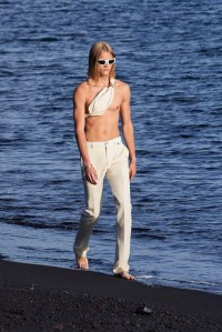 1017 Alyx 9SM Men’s Spring 2022