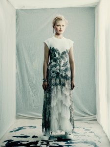 Alexander McQueen RTW Fall 2021