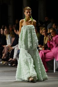 SYDNEY, AUSTRALIA - JUNE 01: A model walks the runway during the Ginger & Smart show during Afterpay Australian Fashion Week 2021 Resort '22 Collections at Carriageworks on June 01, 2021 in Sydney, Australia. (Photo by Stefan Gosatti/Getty Images)