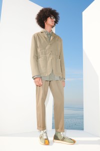 A look from Andrea Pompilio x Harmont & Blaine Spring 2022 Capsule Collection