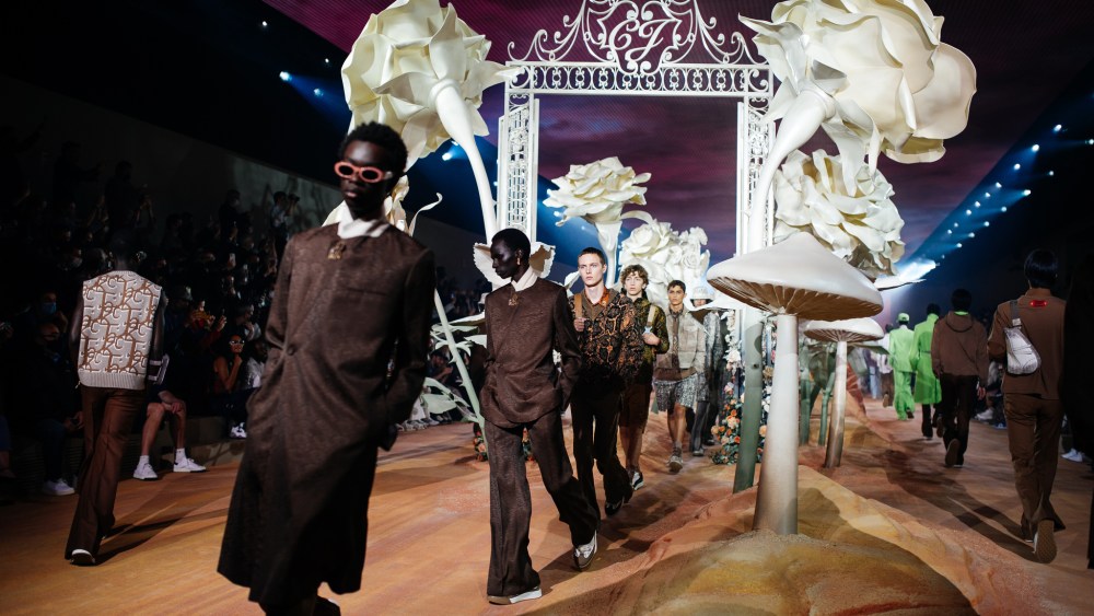 Backstage at Dior Men Men's Spring 2022