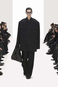 Balenciaga RTW Spring 2022
